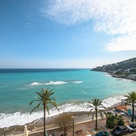 Rives D'or 2, Beautiful Beachfront Studio, Access, Ac Apartment