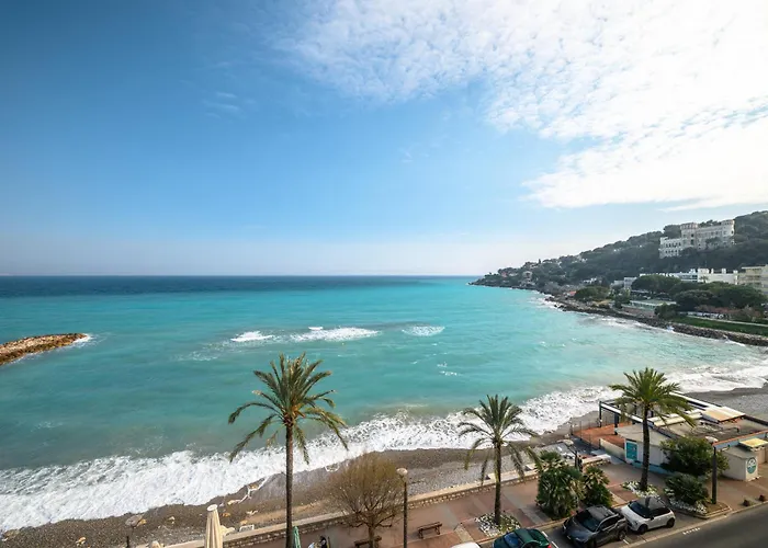 Rives D'or 2, Beautiful Beachfront Studio, Access, Ac شقة